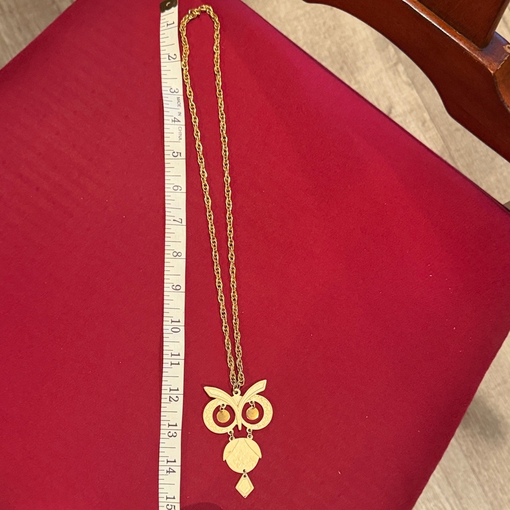 Gold Owl Pendant Necklace - Picture 3 of 3